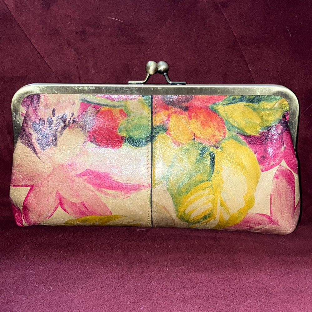 Patricia Nash floral leather large kiss lock clutch with gold accents